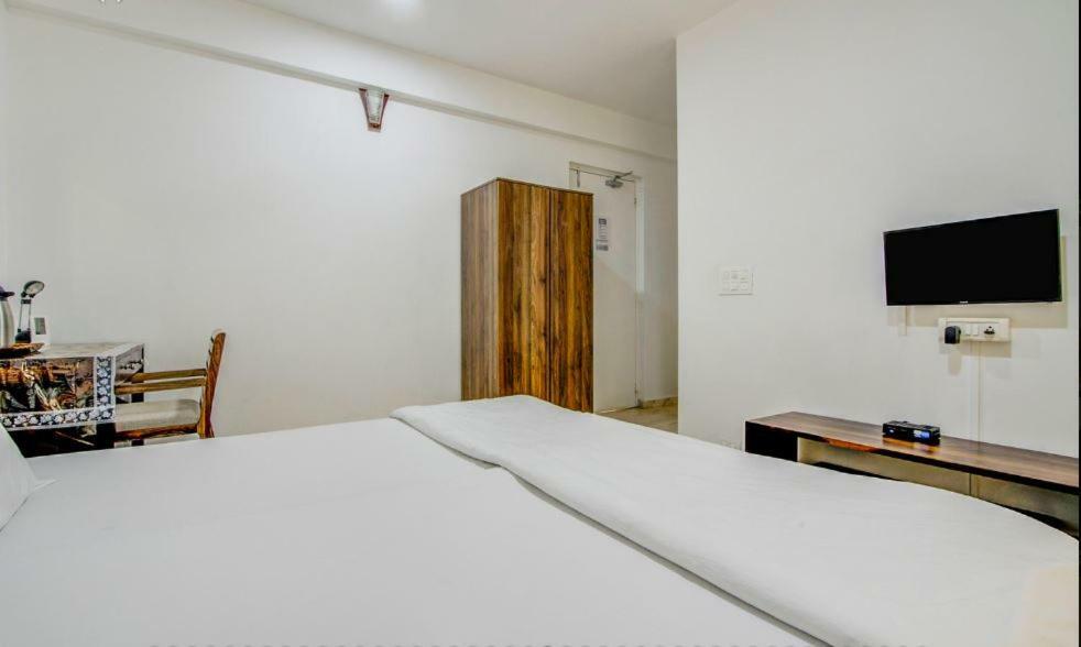 Isec Apartment Mumbai Dış mekan fotoğraf